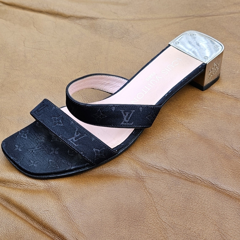 Women's Louis Vuitton Black Blended Fabric Leather Sandals Heels Size 4 US - Picture 6 of 16